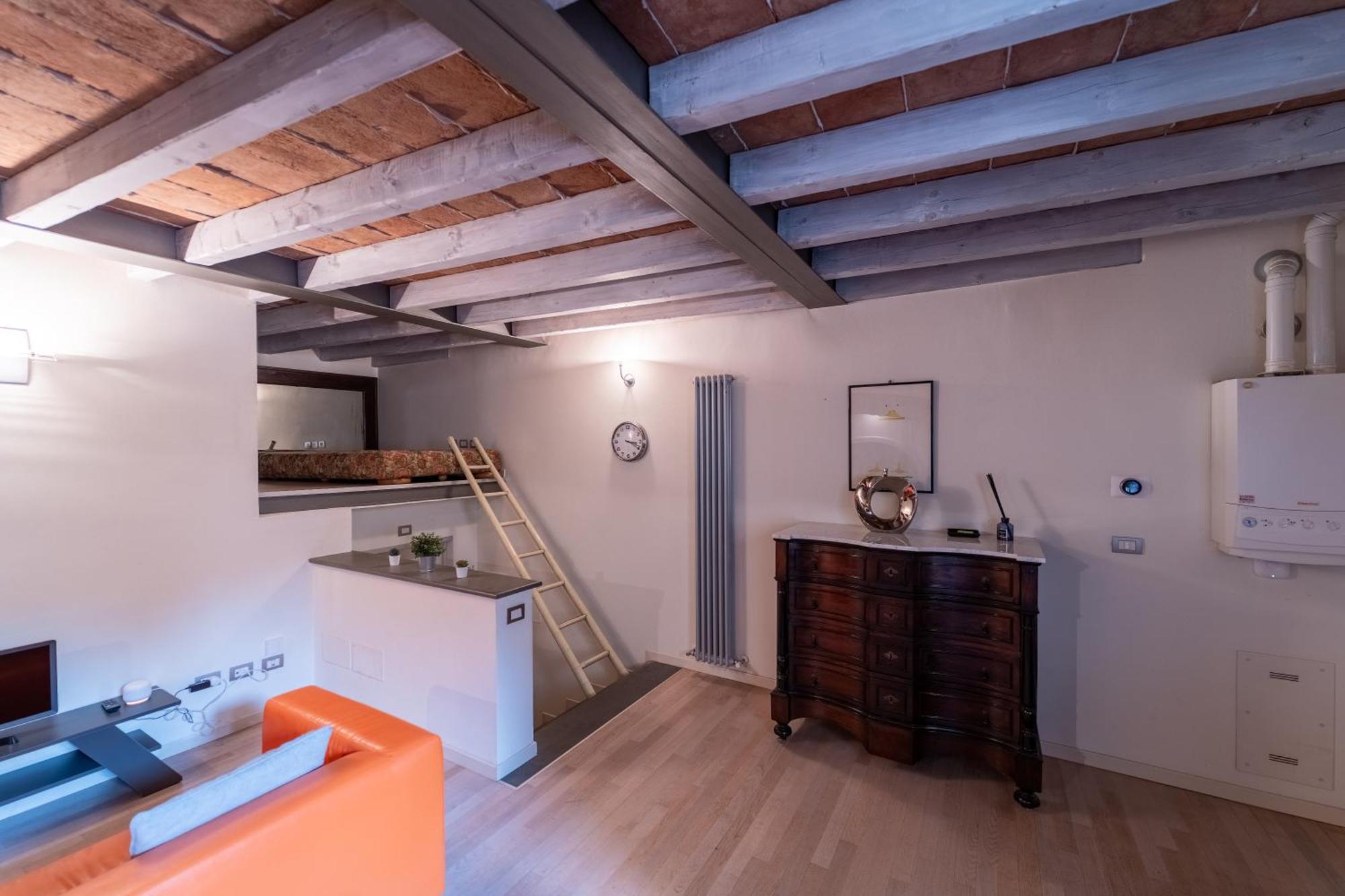 Realkasa Schiavonia Studio Bologna Bagian luar foto