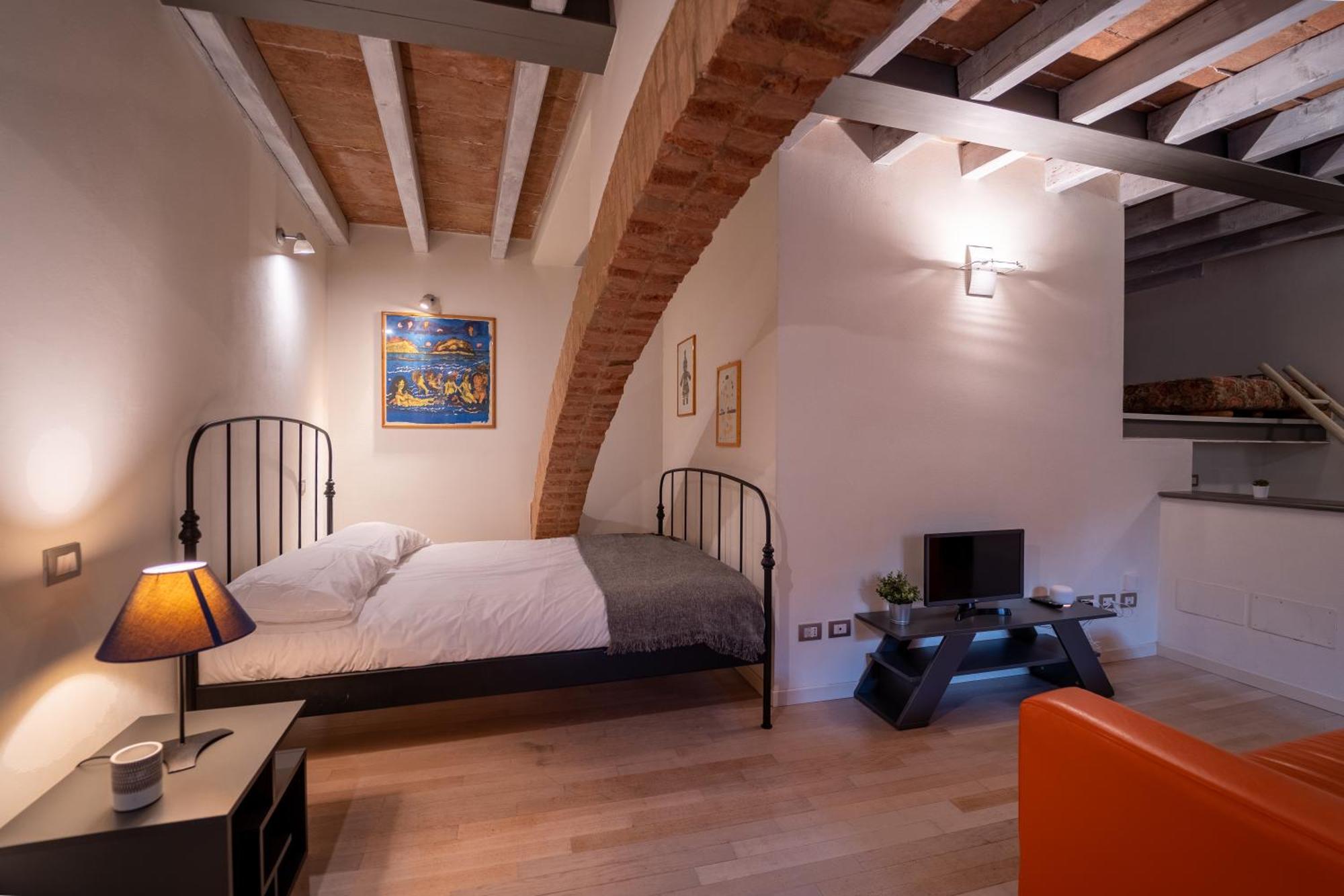 Realkasa Schiavonia Studio Bologna Bagian luar foto